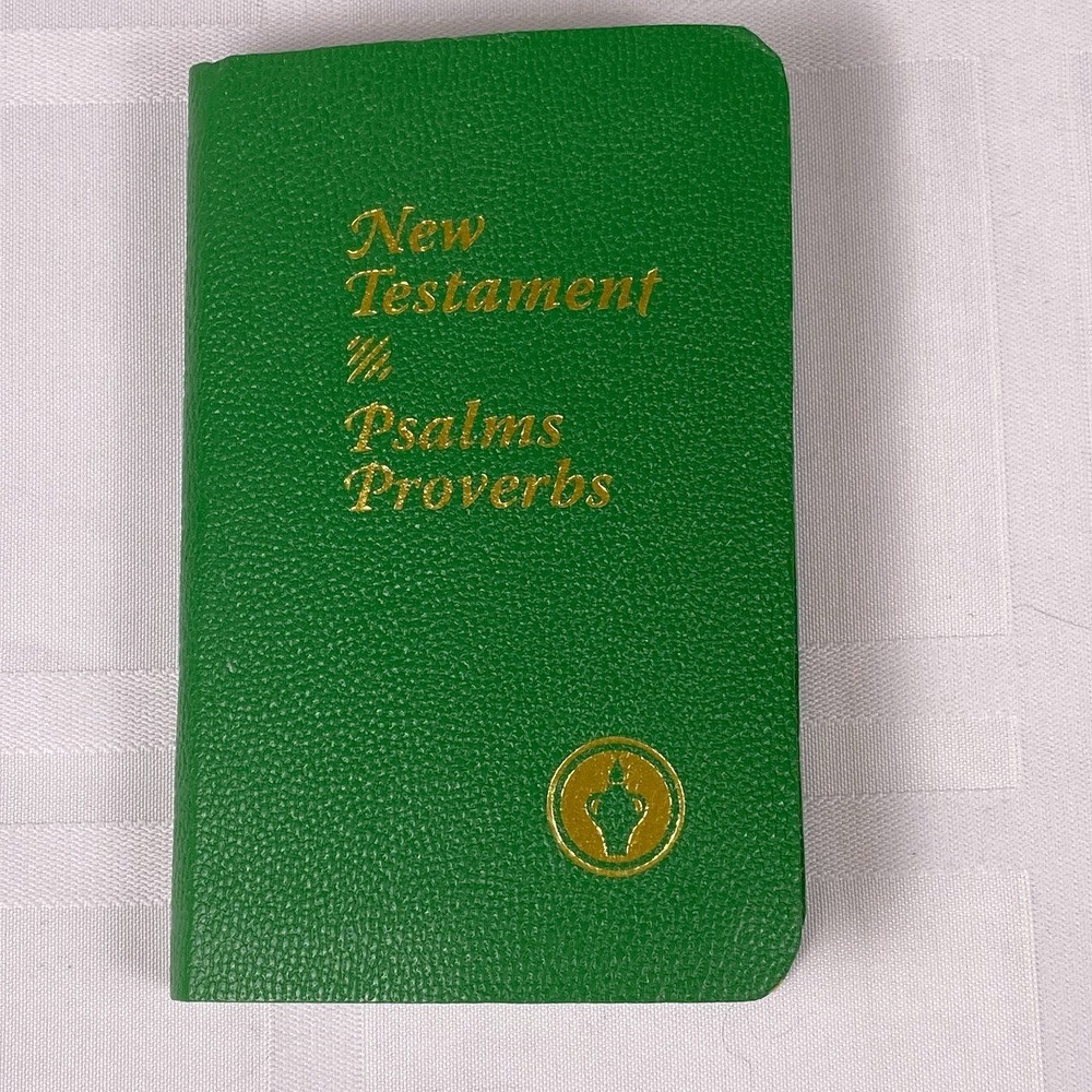 Gideons Pocket New Testament Psalms Proverbs